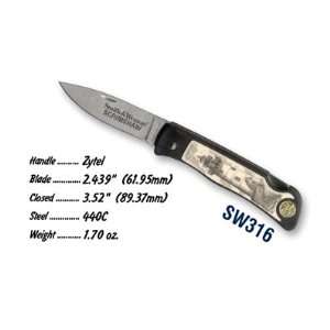 Smith & Wesson SW316 Lockback Pocket Knife with Scrimshaw Scene, Light 