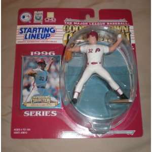   MLB Cooperstown Collection Starting Lineup Figure: Sports & Outdoors